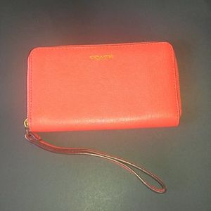 NWOT Coach wristlet